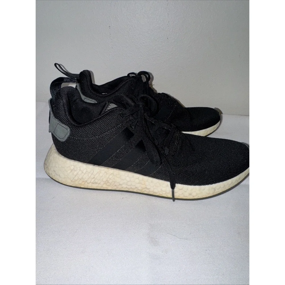 Adidas NMD R2 Core Black 2018 Size 10 Men's‎ Run Walk Track